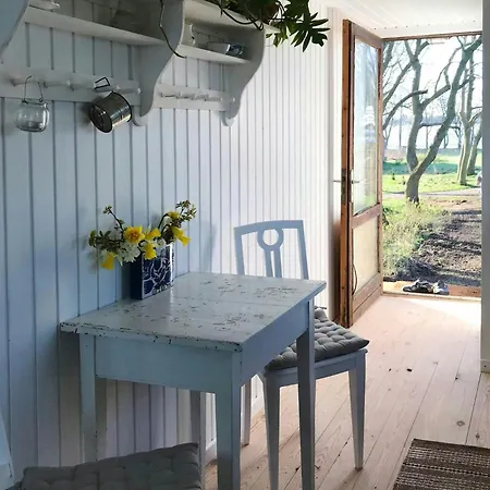 Tatil Evi Cozy Wagon House With Views Over The Limfjord Roslev